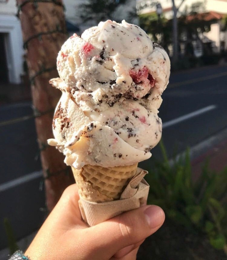 McConnell's Fine Ice Creams 'Chocolate Covered Strawberries'