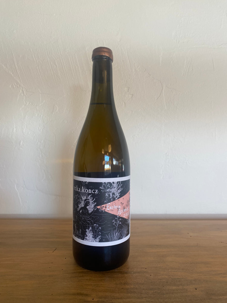 2022 Réka Koncz 'Eastern Accents' Harslevelu Blend