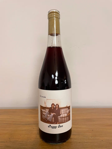 bottle of 2022 De Levende 'Peggy Sue' Petite Sirah