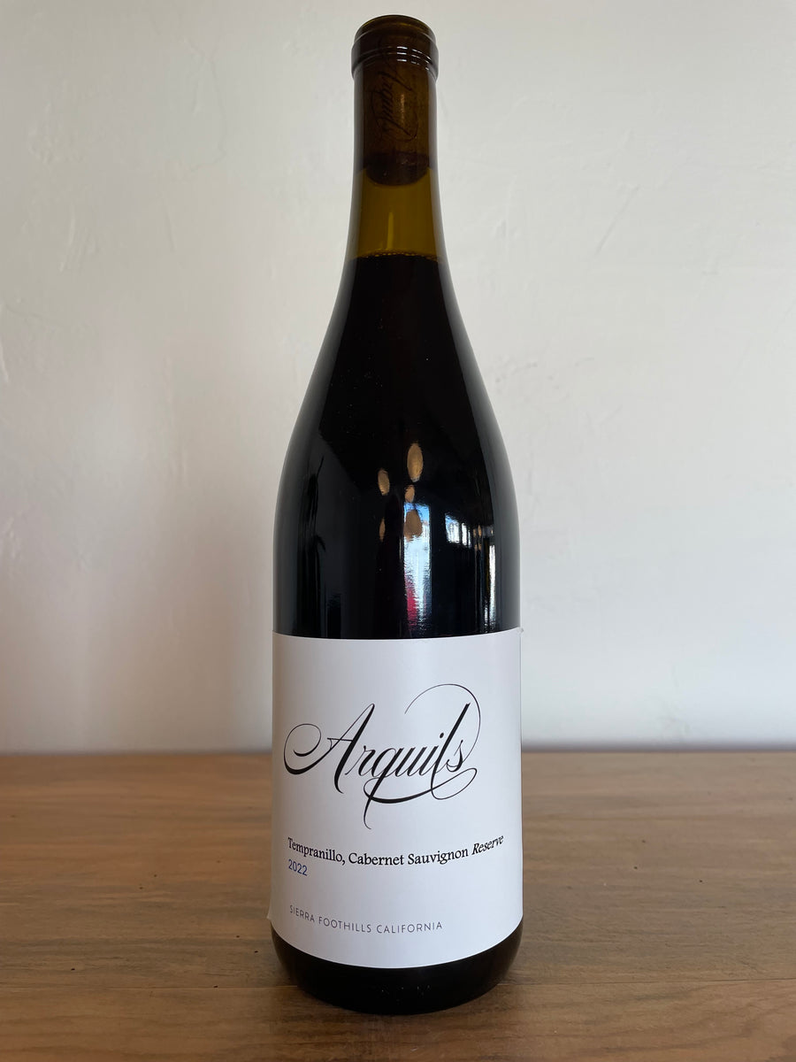 Bottle of 2022 Arquils, Red Blend Reserve