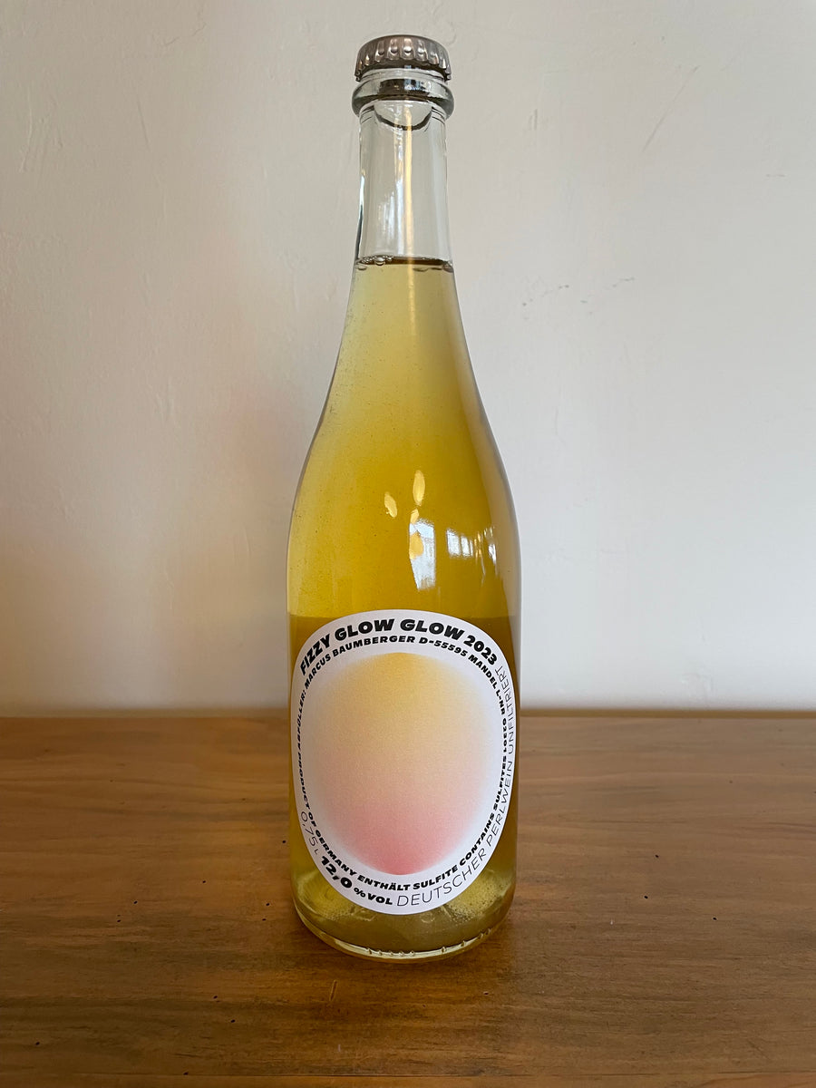Bottle of 2023 Glow Glow 'Fizzy' Pet Nat