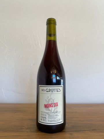 2022 Domaine des Grottes 'Moins dix' Gamay