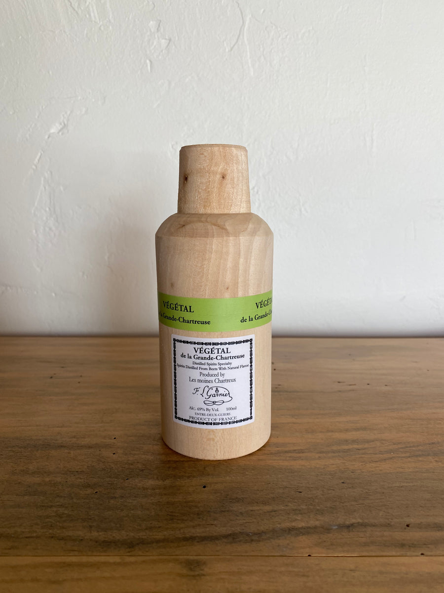 Chartreuse Vegetal De La Grande Chartreuse Liqueur (100ml)