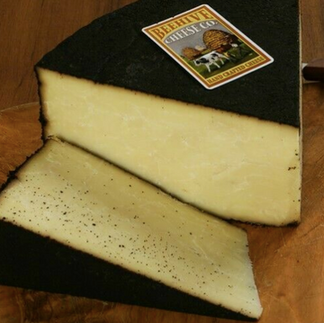Beehive Cheese Co Barely Buzzed Cheddar Cheese (4 oz)